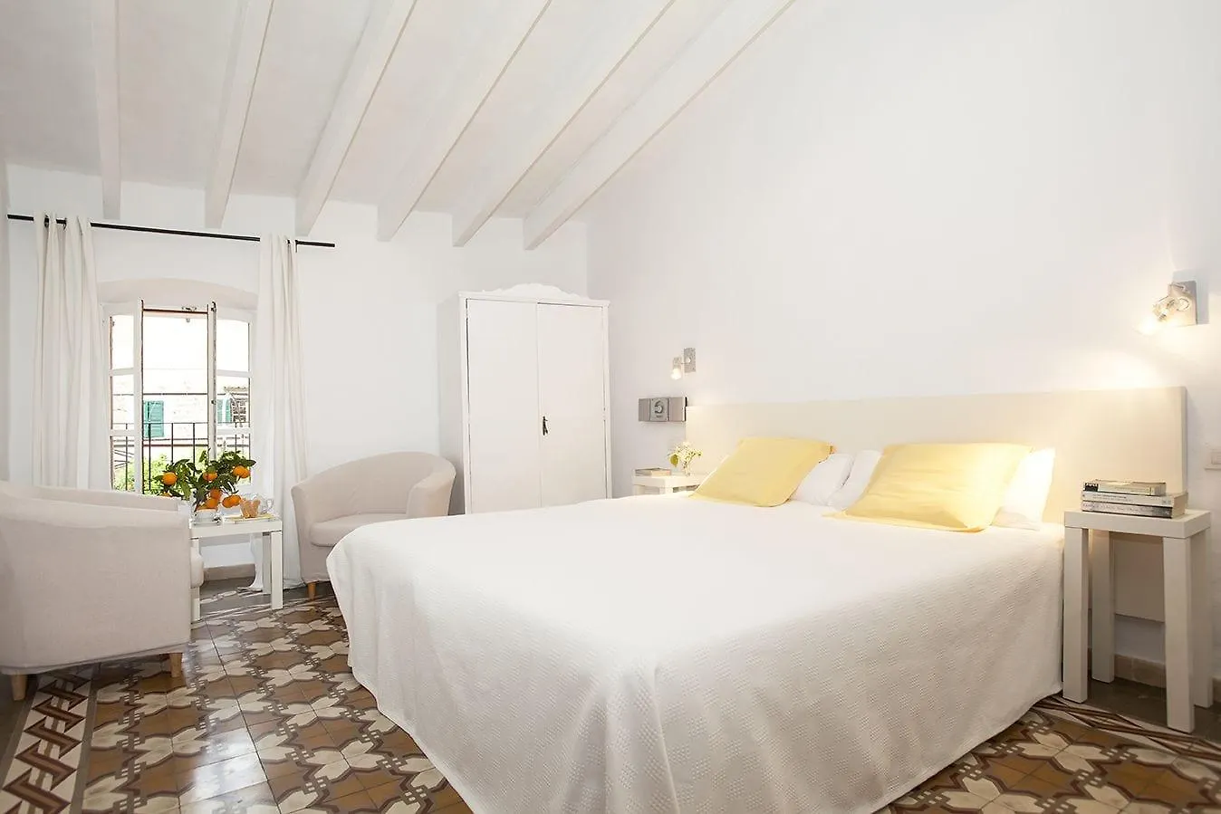 Fornalutx Petit Hotel - Bed & Breakfast 4*,