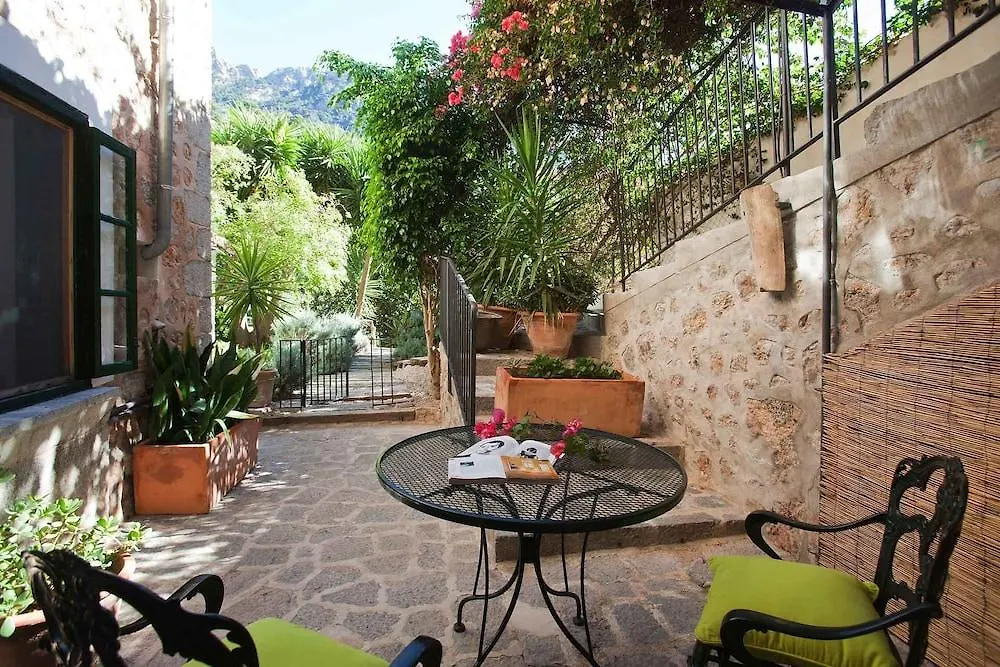****  Fornalutx Petit Hotel - Bed & Breakfast إسبانيا