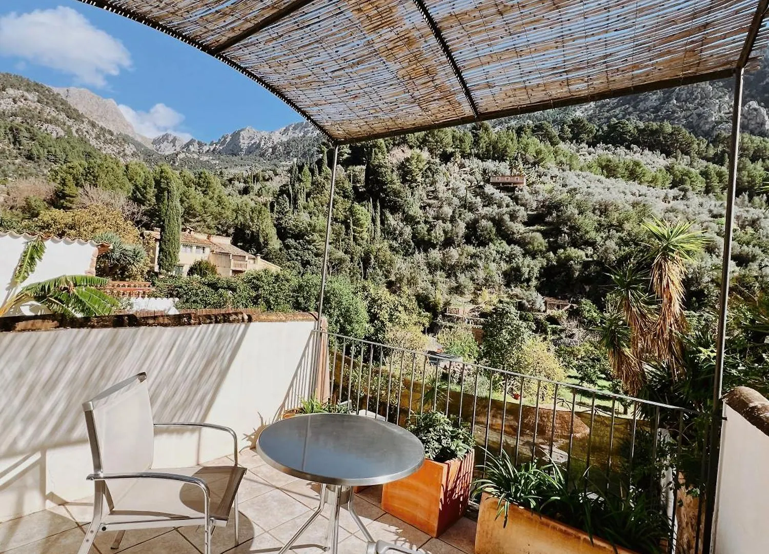 ****  Fornalutx Petit Hotel - Bed & Breakfast إسبانيا