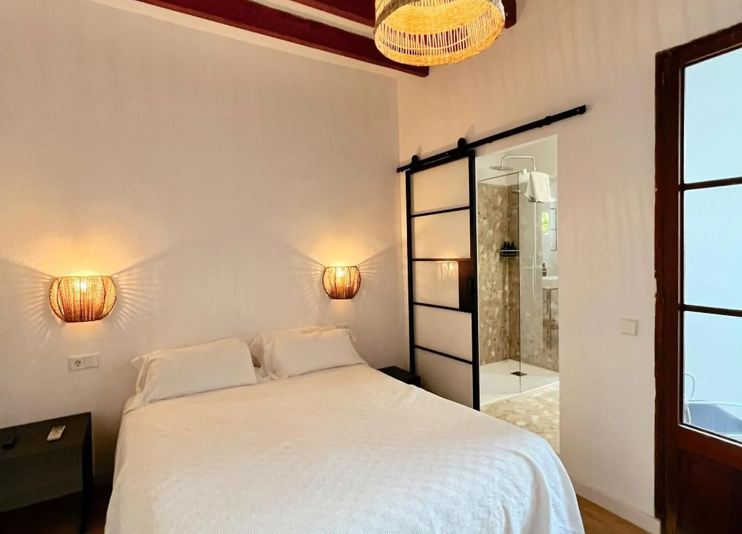 Fornalutx Petit Hotel - Bed & Breakfast