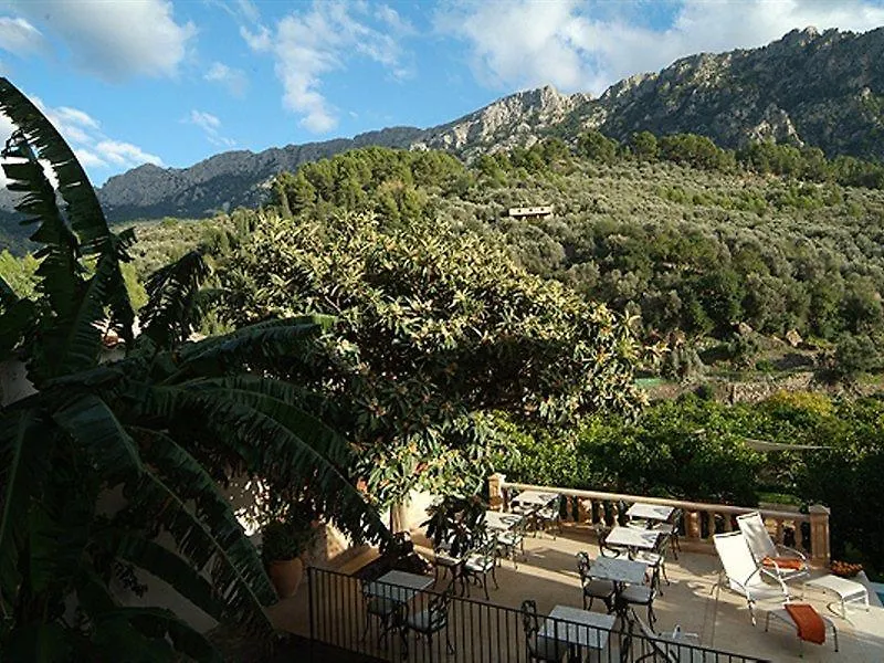 Fornalutx Petit Hotel - Bed & Breakfast 4*,  إسبانيا